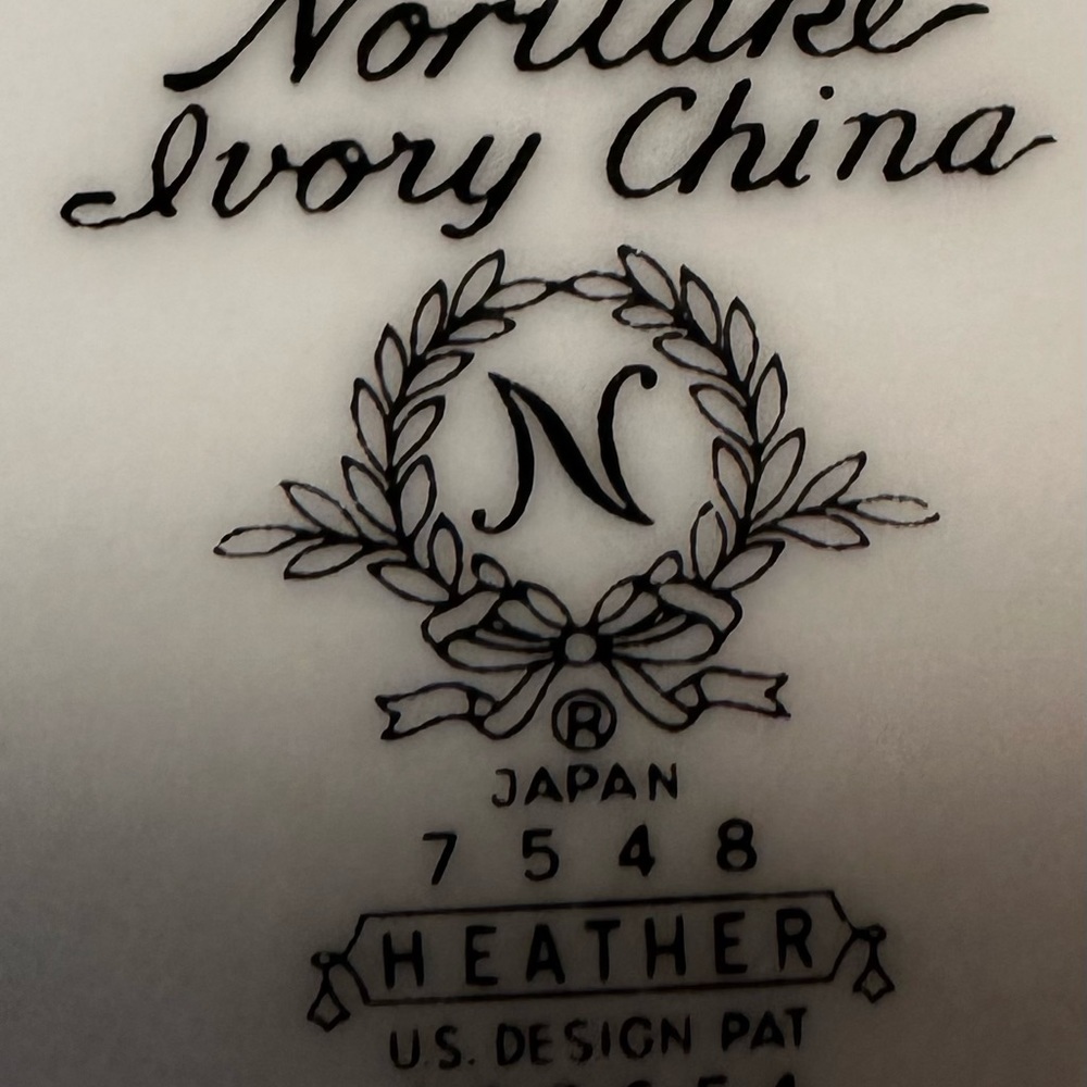 China set - Picture 3 of 4